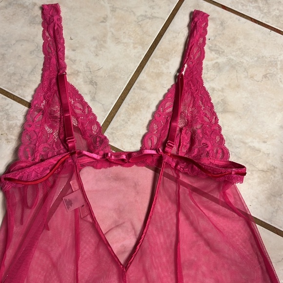 Victoria Secret small - Picture 8 of 10